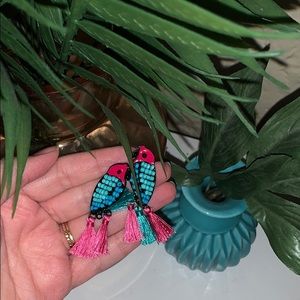 Parrot beaded earrings